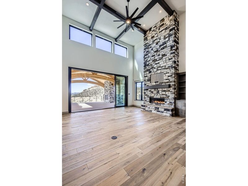 Spacious, unfurnished interior of a new home in , Greeley (Image 34).