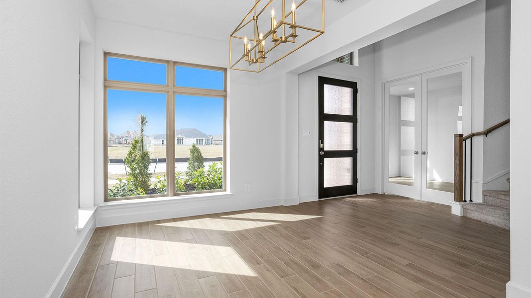 Spacious, unfurnished interior of a new home in Valencia, Manvel (Image 16).