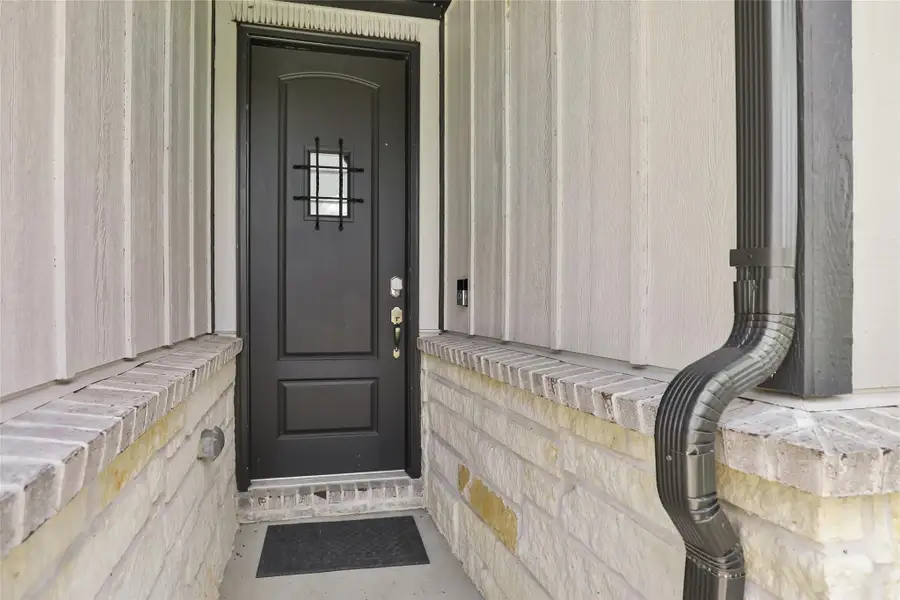 Exterior details and patio area of a home in , Tomball (Image 26). Exterior details and patio area of a home in , Tomball (Image 26).