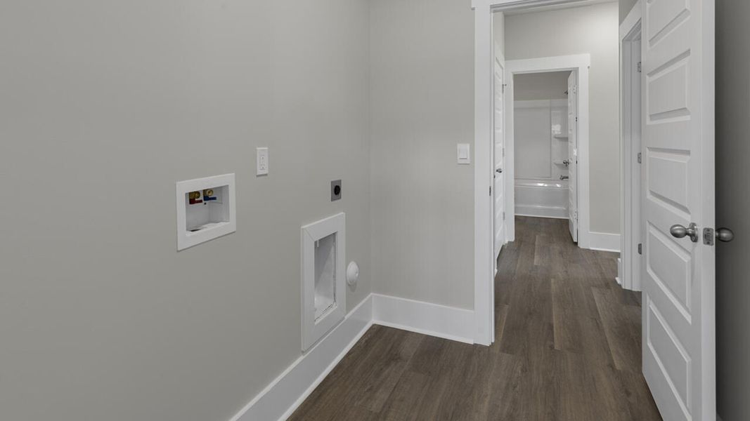 Spacious, unfurnished interior of a new home in Indigo Preserve Townhomes, Leland (Image 24).