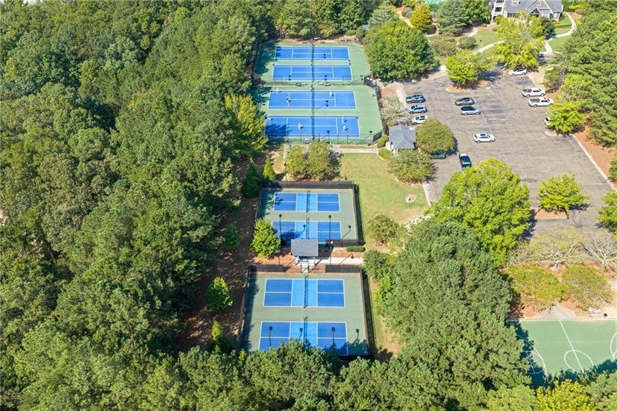 Community amenities in Crescent Pointe at Great Sky, Canton (Image 47).