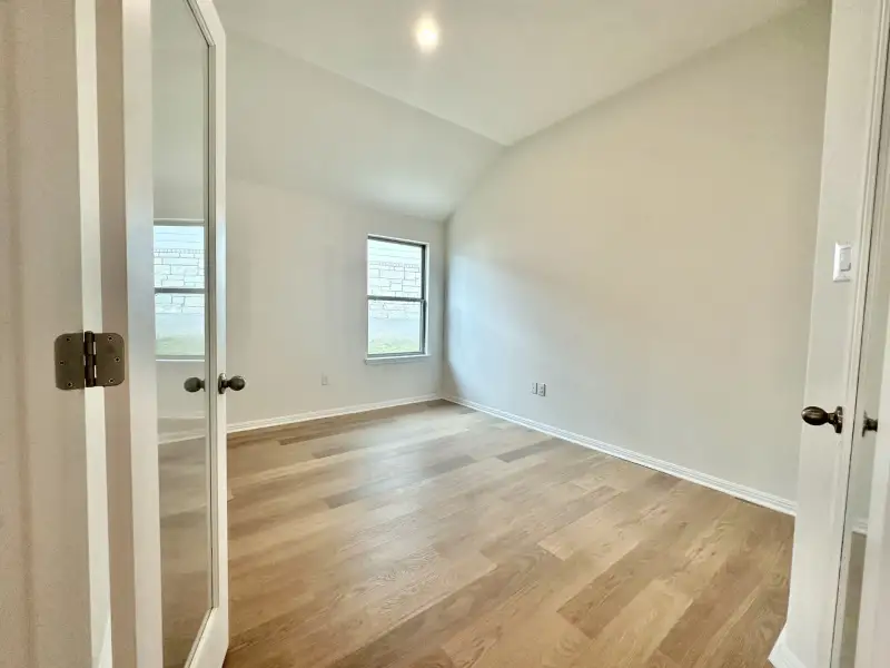 Spacious, unfurnished interior of a new home in Crosswinds, Kyle (Image 15). Spacious, unfurnished interior of a new home in Crosswinds, Kyle (Image 15).
