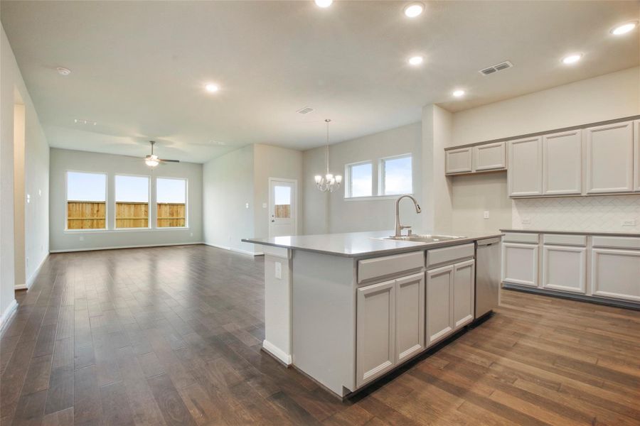 REPRESENTATIVE PHOTO – Photo does not represent actual home options and selections. Ask Sales Consultant for specific selections. REPRESENTATIVE PHOTO – Photo does not represent actual home options and selections. Ask Sales Consultant for specific selections.