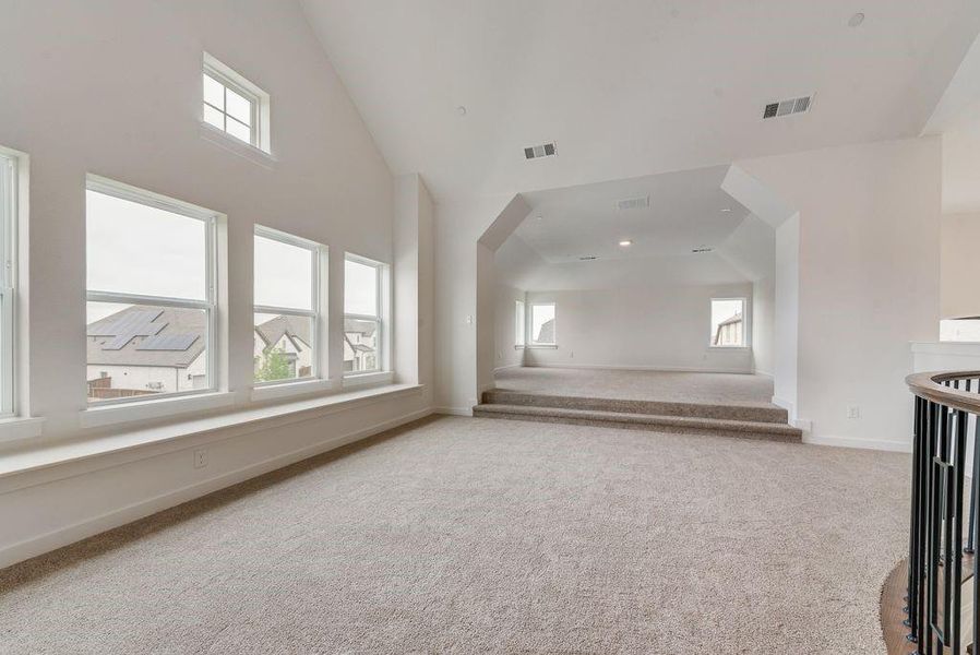 Spacious, unfurnished interior of a new home in Monterra, Fate (Image 29).