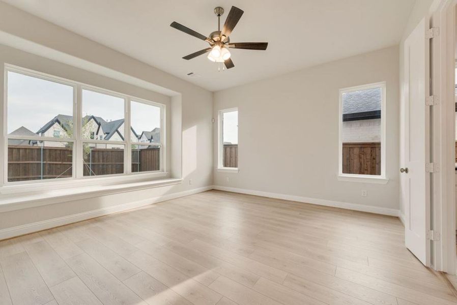 Spacious, unfurnished interior of a new home in Somercrest, Midlothian (Image 25).