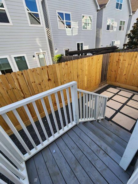 END HOME, NICE SIZED YARD