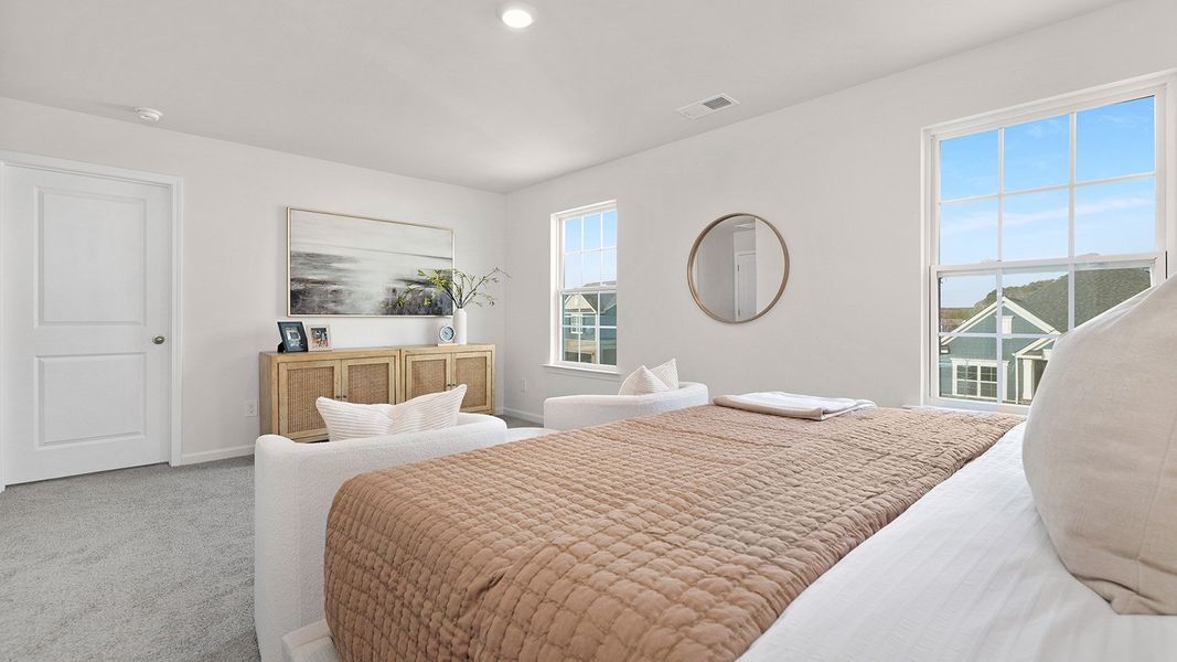 Representative furnished interior of a home built from the Plan by D.R. Horton in Valley View, Waynesville (Image 14). Representative furnished interior of a home built from the Plan by D.R. Horton in Valley View, Waynesville (Image 14).