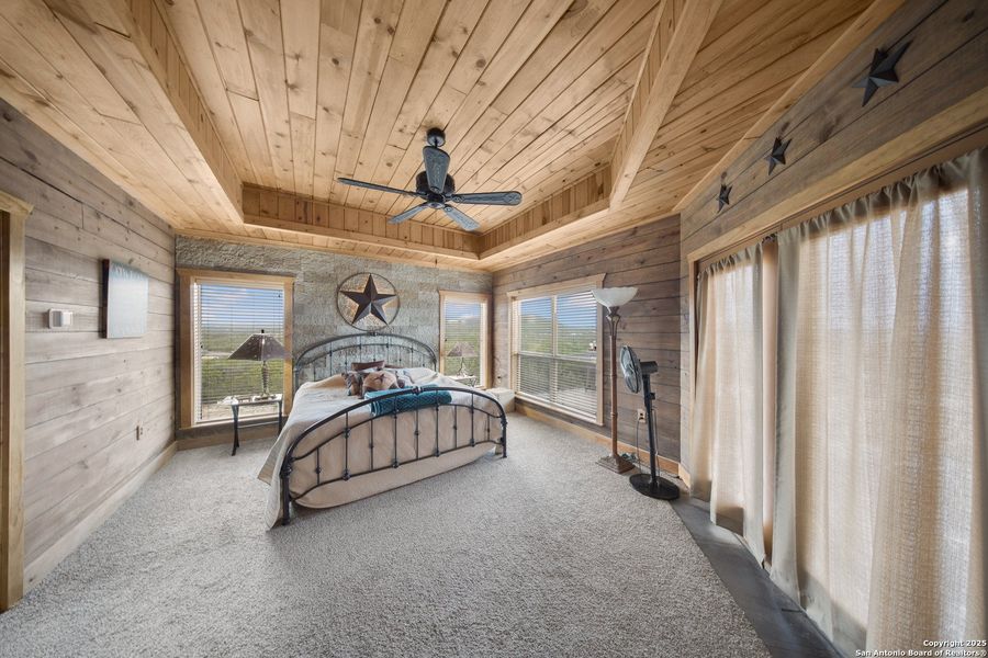 Image 25 of a home in .