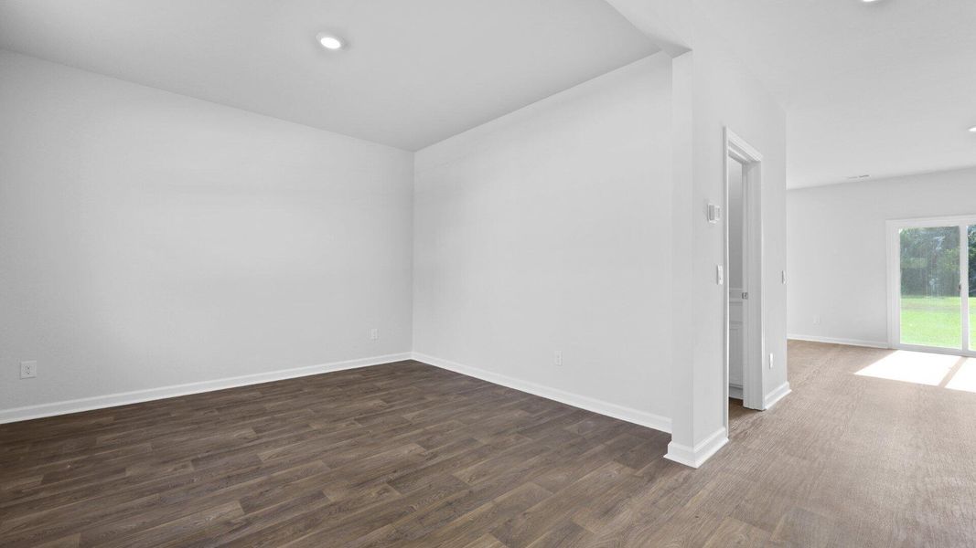 Spacious, unfurnished interior of a new home in The Ranch, Holly Hill (Image 32).
