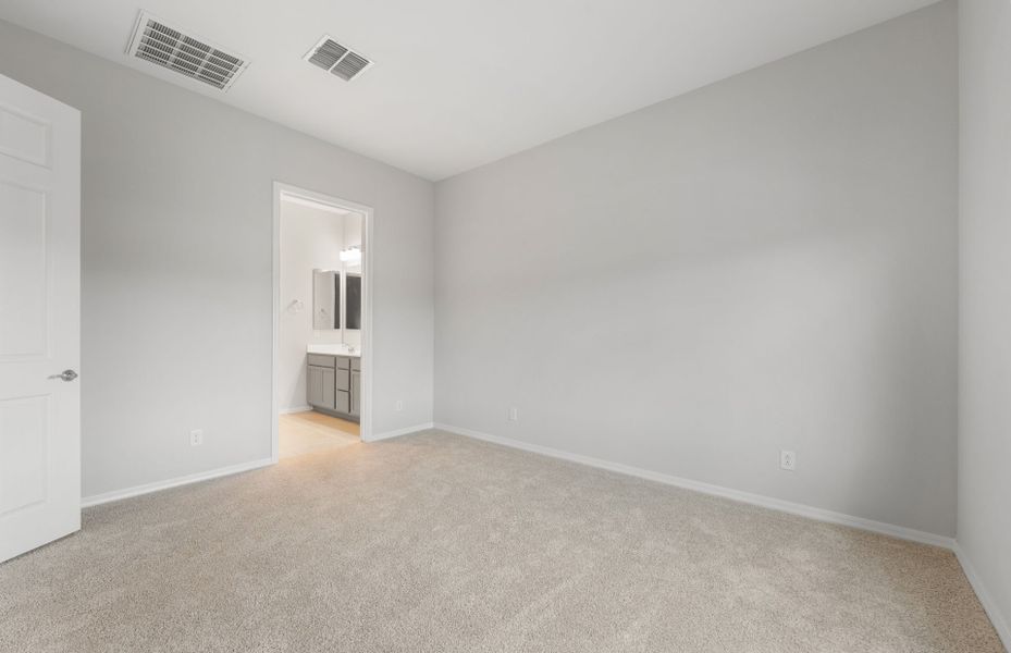 Spacious, unfurnished interior of a new home in Sun City Festival, Buckeye (Image 20).