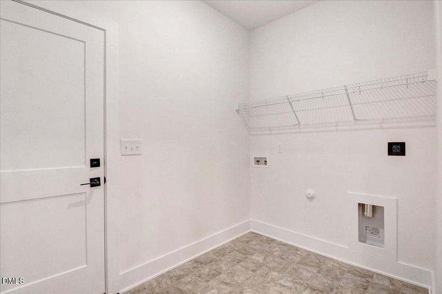 44-105 Oxford Ct-44 44-105 Oxford Ct-44