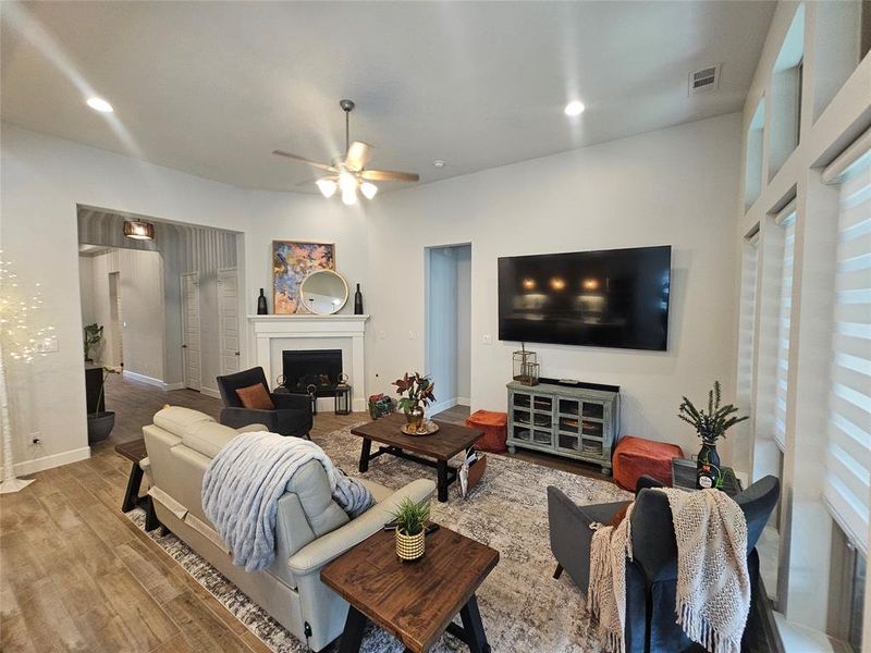 Furnished interior view inside a new home in M3 Ranch, Mansfield (Image 25). Furnished interior view inside a new home in M3 Ranch, Mansfield (Image 25).