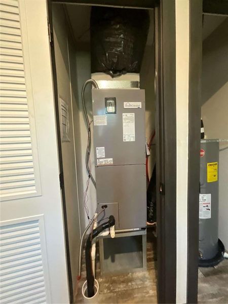 Close-up of interior finishes inside a home in , Eatonton (Image 19).