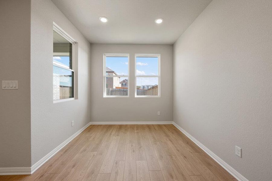 Spacious, unfurnished interior of a new home in Berry Creek Highlands, Georgetown (Image 26). Spacious, unfurnished interior of a new home in Berry Creek Highlands, Georgetown (Image 26).