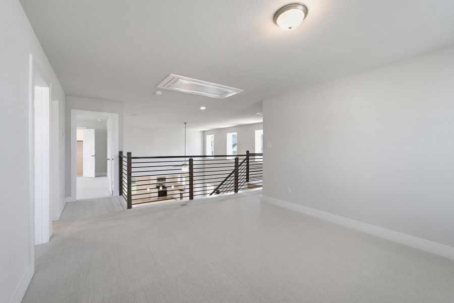 Spacious, unfurnished interior of a new home in Sunfield, Buda (Image 21). Spacious, unfurnished interior of a new home in Sunfield, Buda (Image 21).