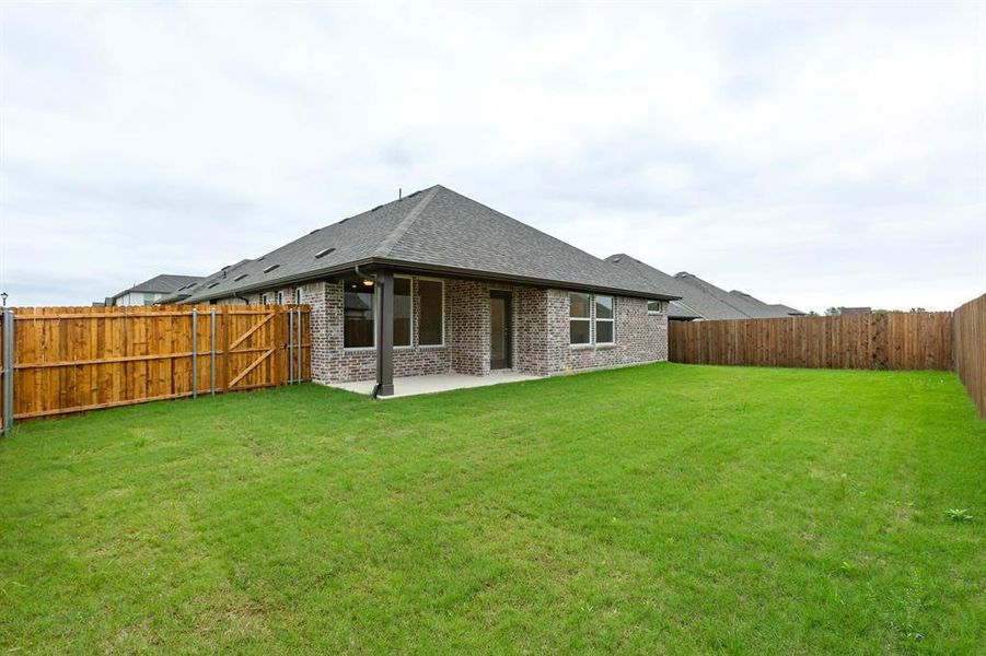 2013 Hickory Lane, Aubrey, TX