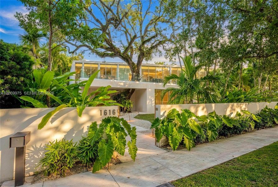 Image 58 of a home in .
