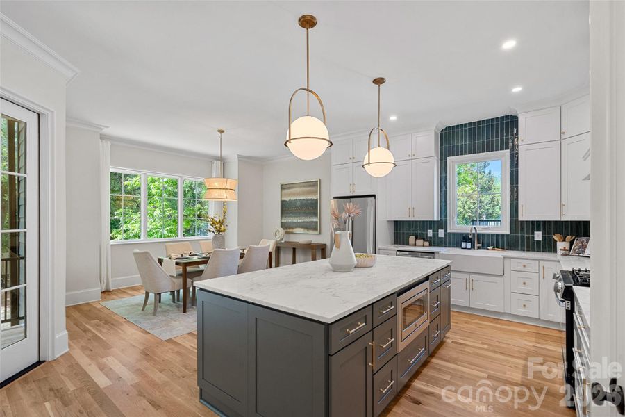 Statement island & designer lighting