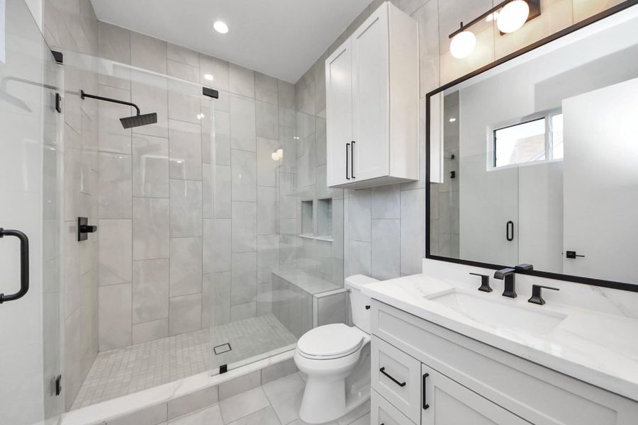 Private Bathroom 4 with standing shower!