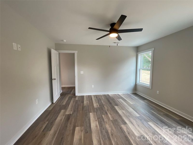 Spacious, unfurnished interior of a new home in , Norwood (Image 23).