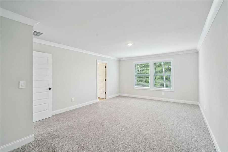 Spacious, unfurnished interior of a new home in Martin Springs - Estate Series, Lawrenceville (Image 30).