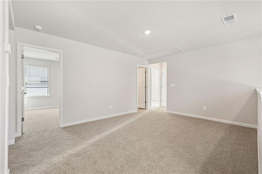 Spacious, unfurnished interior of a new home in Hawthorne Station, College Park (Image 36). Spacious, unfurnished interior of a new home in Hawthorne Station, College Park (Image 36).