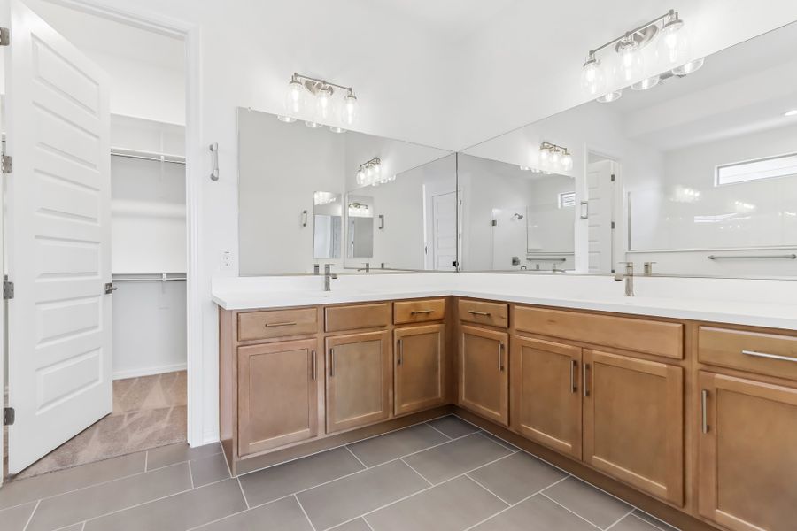 Furnished interior view inside a new home in Estrella, Goodyear (Image 13).