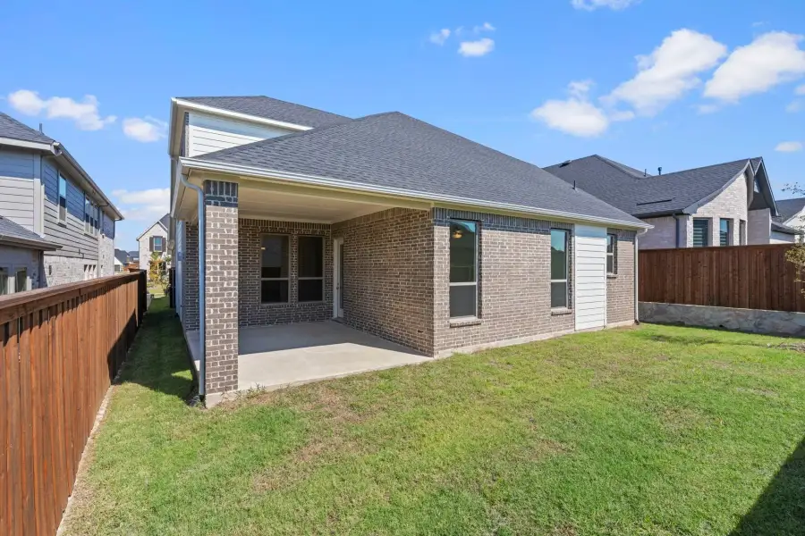 4br New Home in Celina, TX.  - Slide 8