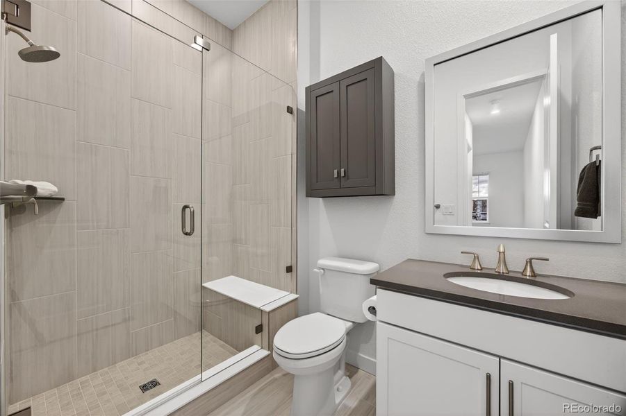 Ensuite bathroom Ensuite bathroom