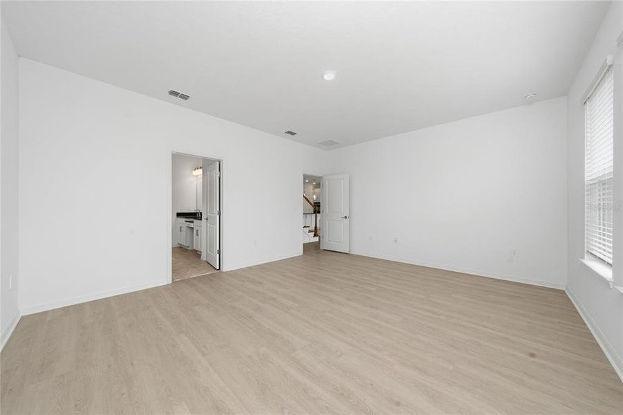 Spacious, unfurnished interior of a new home in Center Lake Ranch Community Group Page, St. Cloud (Image 37). Spacious, unfurnished interior of a new home in Center Lake Ranch Community Group Page, St. Cloud (Image 37).