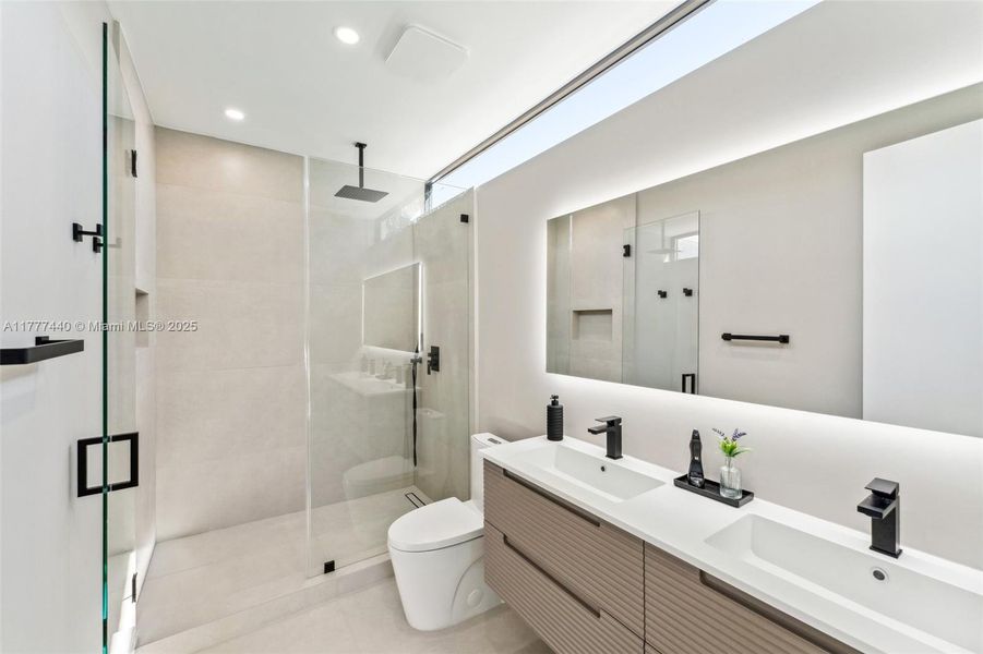 Furnished interior view inside a new home in , Miami (Image 31).