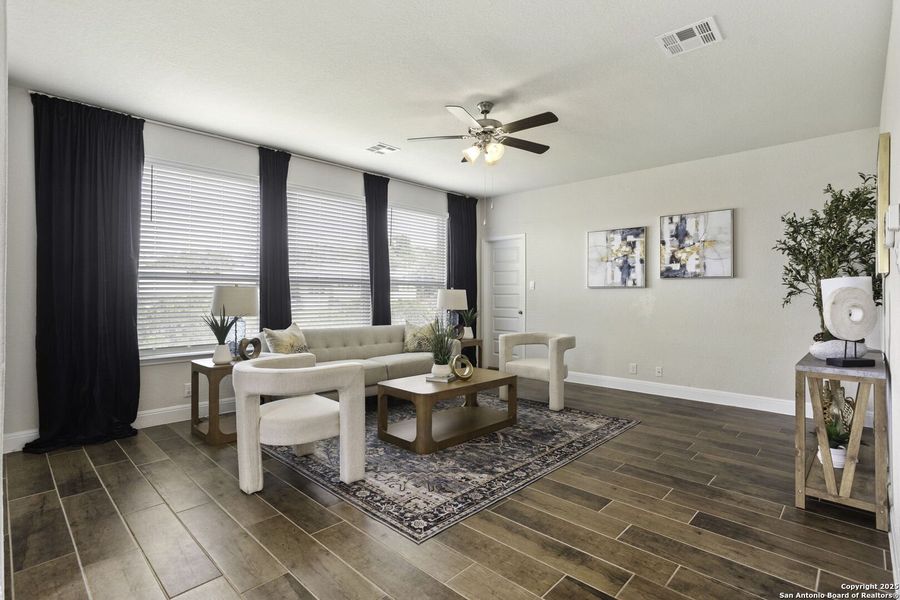 Furnished interior view inside a new home in Canyon View, San Antonio (Image 28). Furnished interior view inside a new home in Canyon View, San Antonio (Image 28).