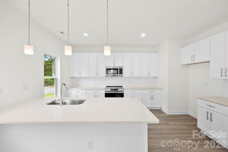 Furnished interior view inside a new home in , Gastonia (Image 6).