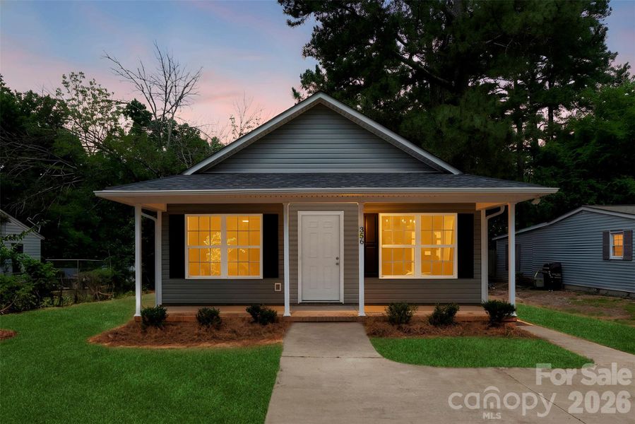 Front exterior of a new home in , Rock Hill, SC, highlighting curb appeal (Image 16). Front exterior of a new home in , Rock Hill, SC, highlighting curb appeal (Image 16).