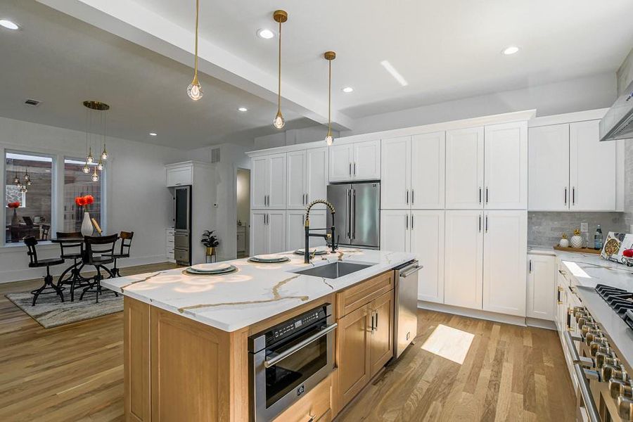 Furnished interior view inside a new home in , Atlanta (Image 16).
