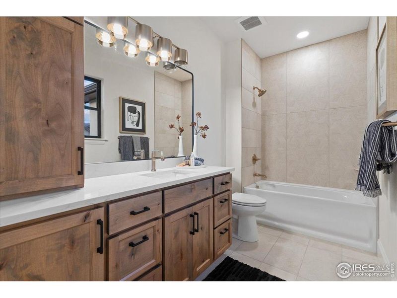 Furnished interior view inside a new home in , Berthoud (Image 32).