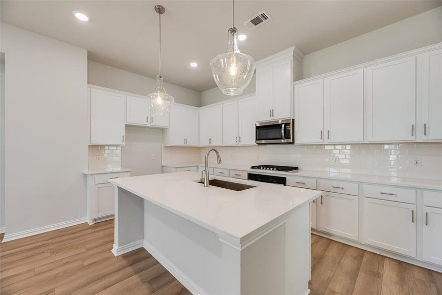 Furnished interior view inside a new home in Wade Settlement Townhomes, Frisco (Image 11).