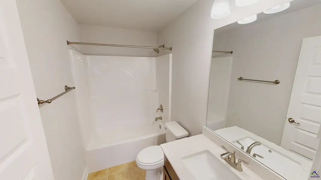 Image 27 of a home in Oakview Estates. Image 27 of a home in Oakview Estates.