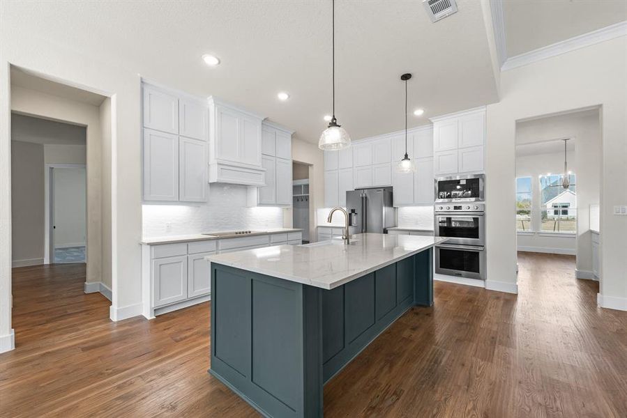 Furnished interior view inside a new home in King Crossing Estates, Van Alstyne (Image 11).