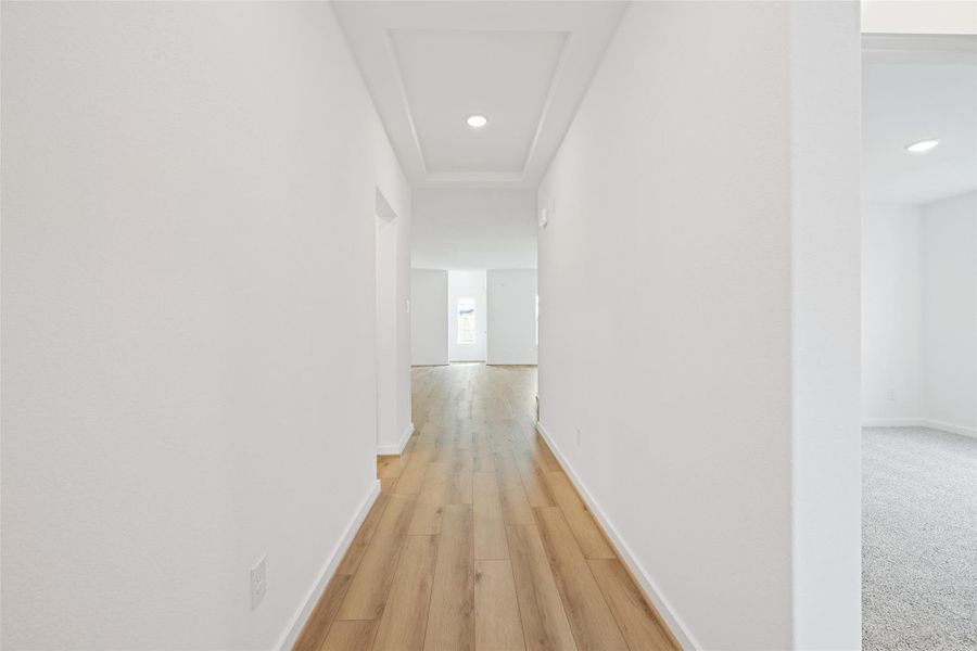 Spacious, unfurnished interior of a new home in Sunterra, Katy (Image 23). Spacious, unfurnished interior of a new home in Sunterra, Katy (Image 23).