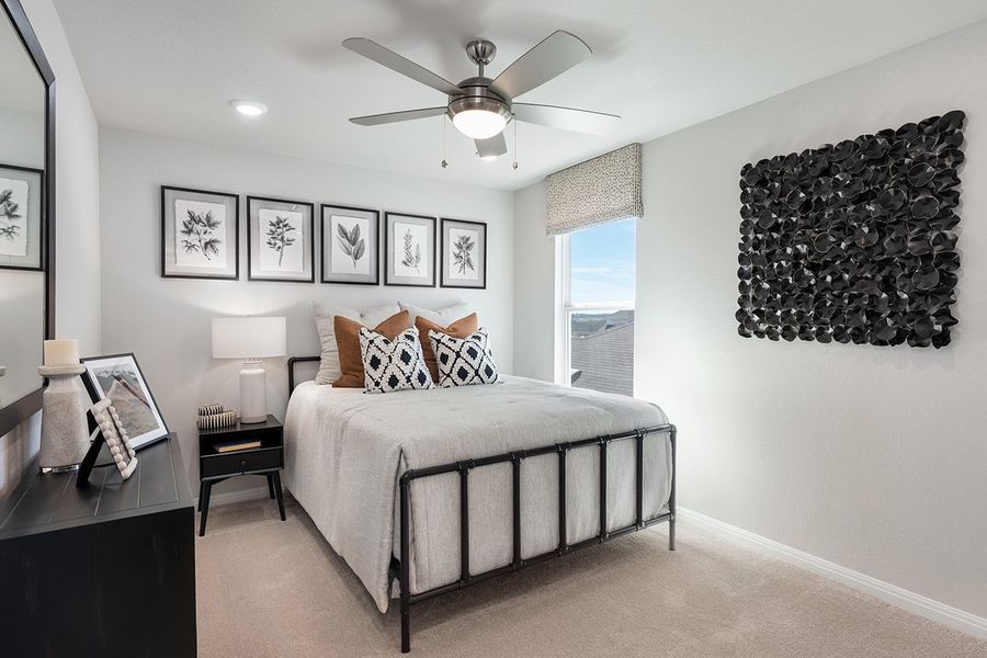 Furnished interior view inside a new home in Longview, Del Valle (Image 10).