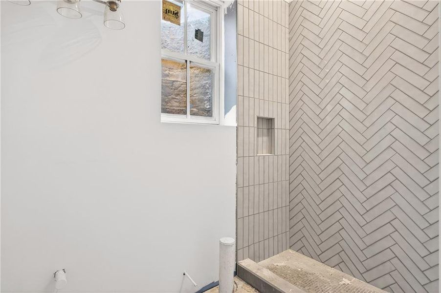 Image 37 of a home in .