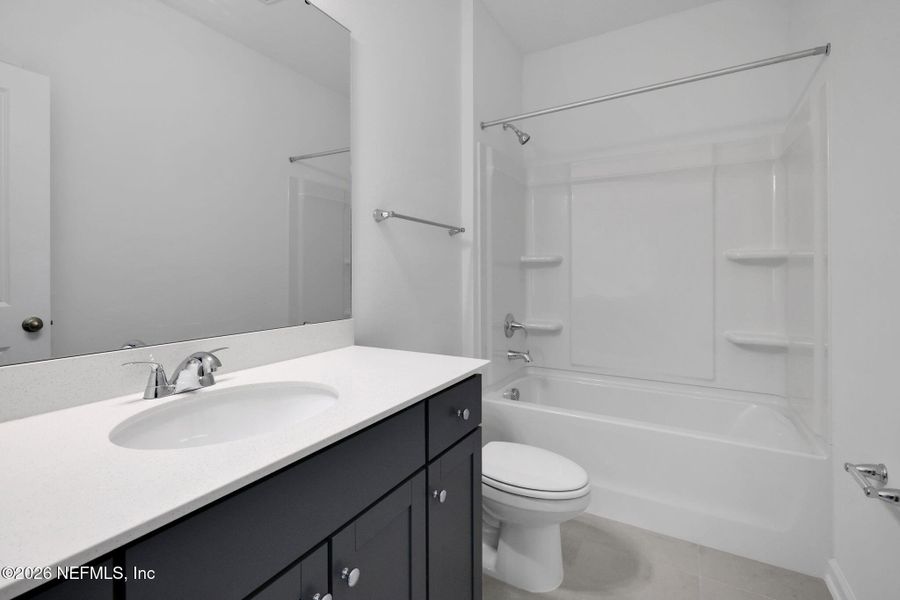 Furnished interior view inside a new home in Jennings Farm, Middleburg (Image 17).
