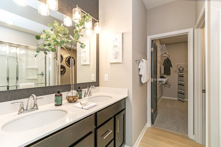 Representative furnished interior of a home built from the Wembley by Fischer Homes in Villas at Gold Creek, Dawsonville (Image 25).