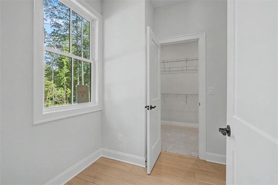 Spacious, unfurnished interior of a new home in , Dallas (Image 18). Spacious, unfurnished interior of a new home in , Dallas (Image 18).