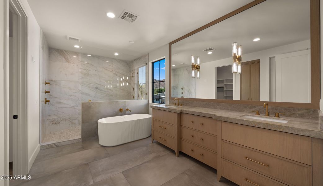 Primary Bedroom4 Primary Bedroom4