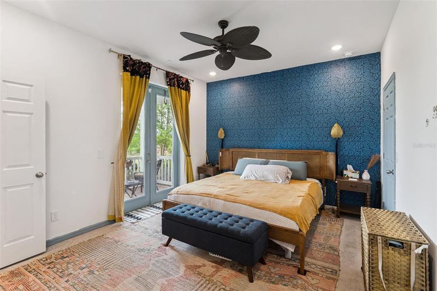 Furnished interior view inside a new home in , Winter Garden (Image 10).