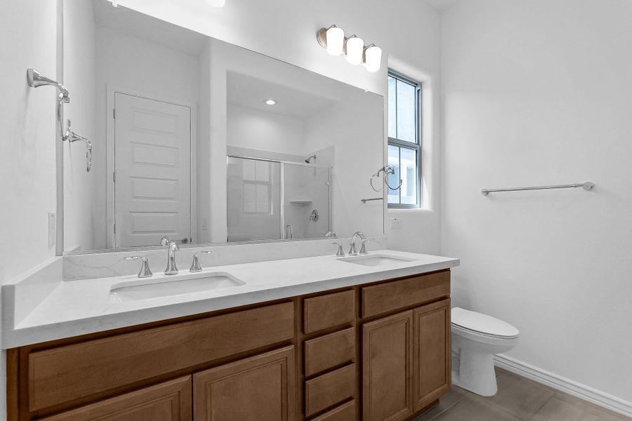 Furnished interior view inside a new home in Aloravita South, Peoria (Image 23).