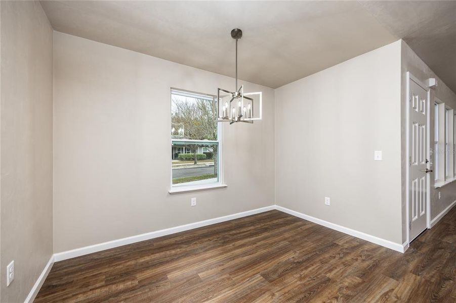 Spacious, unfurnished interior of a new home in , Gainesville (Image 17).