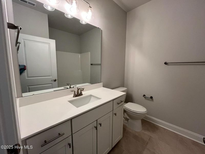 Furnished interior view inside a new home in Palmetto Creek, Bolivia (Image 11).